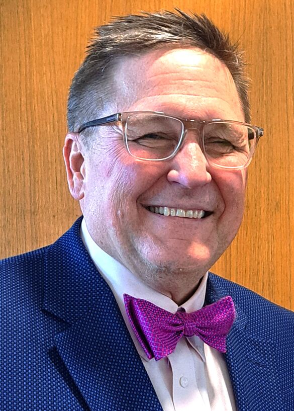 headshot Commissioner Dunwell